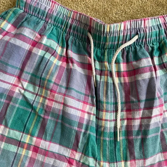 Vintage LL Bean Green Plaid Summer Shorts – Lightweight Hi-Waist w/ Tie & Pocket - Picture 8 of 13